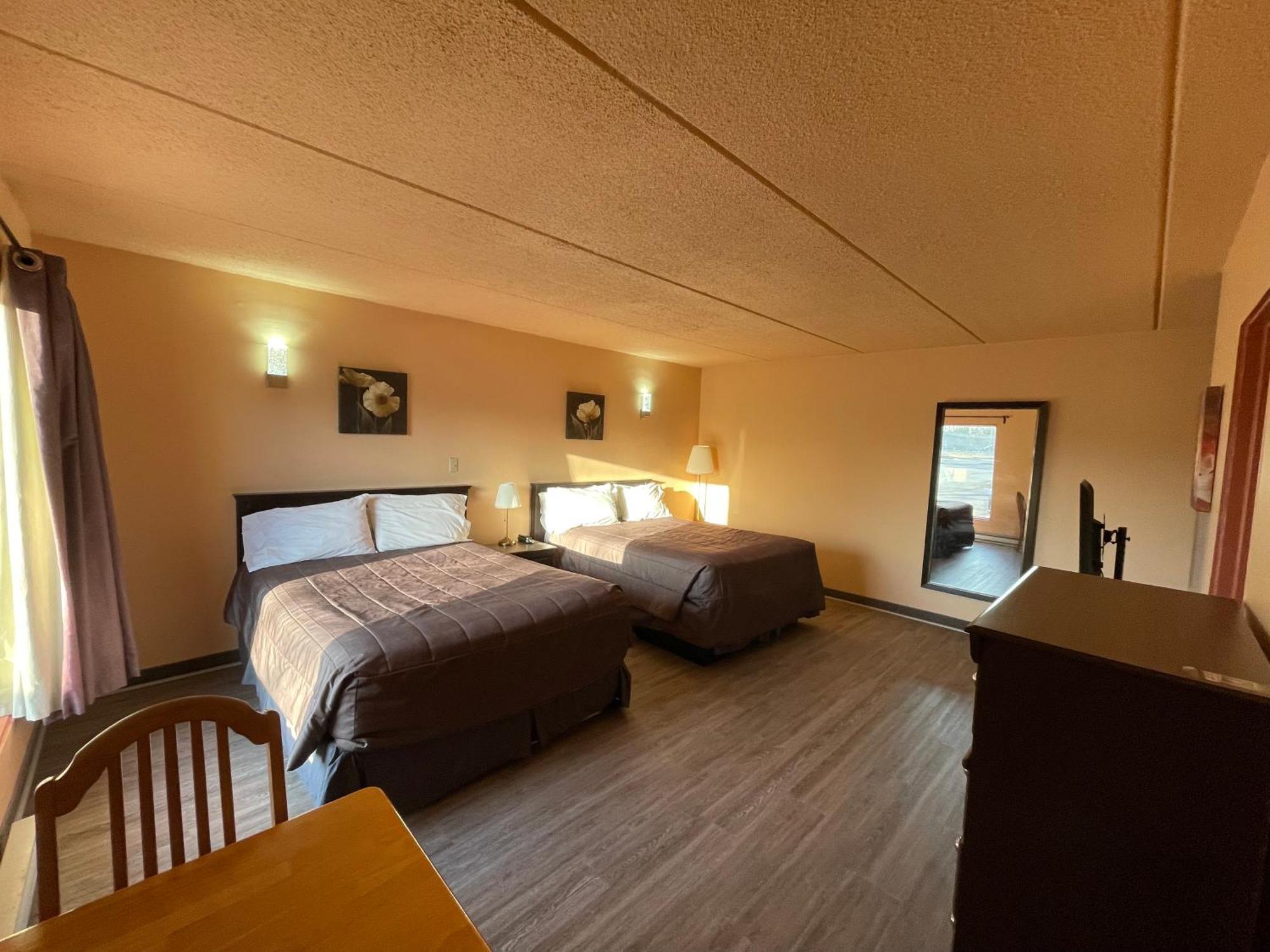 Motel St-Eustache 圣厄斯塔什 外观 照片